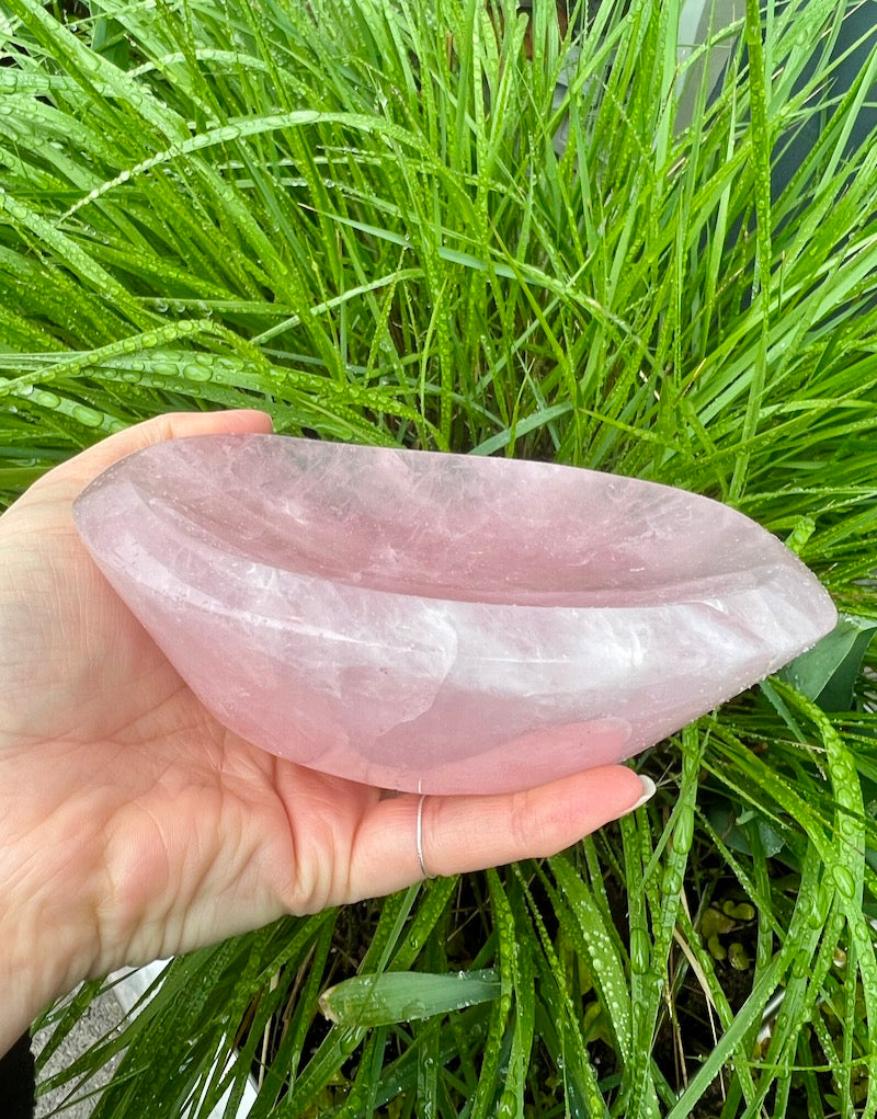 ROSE QUARTZ BOWL