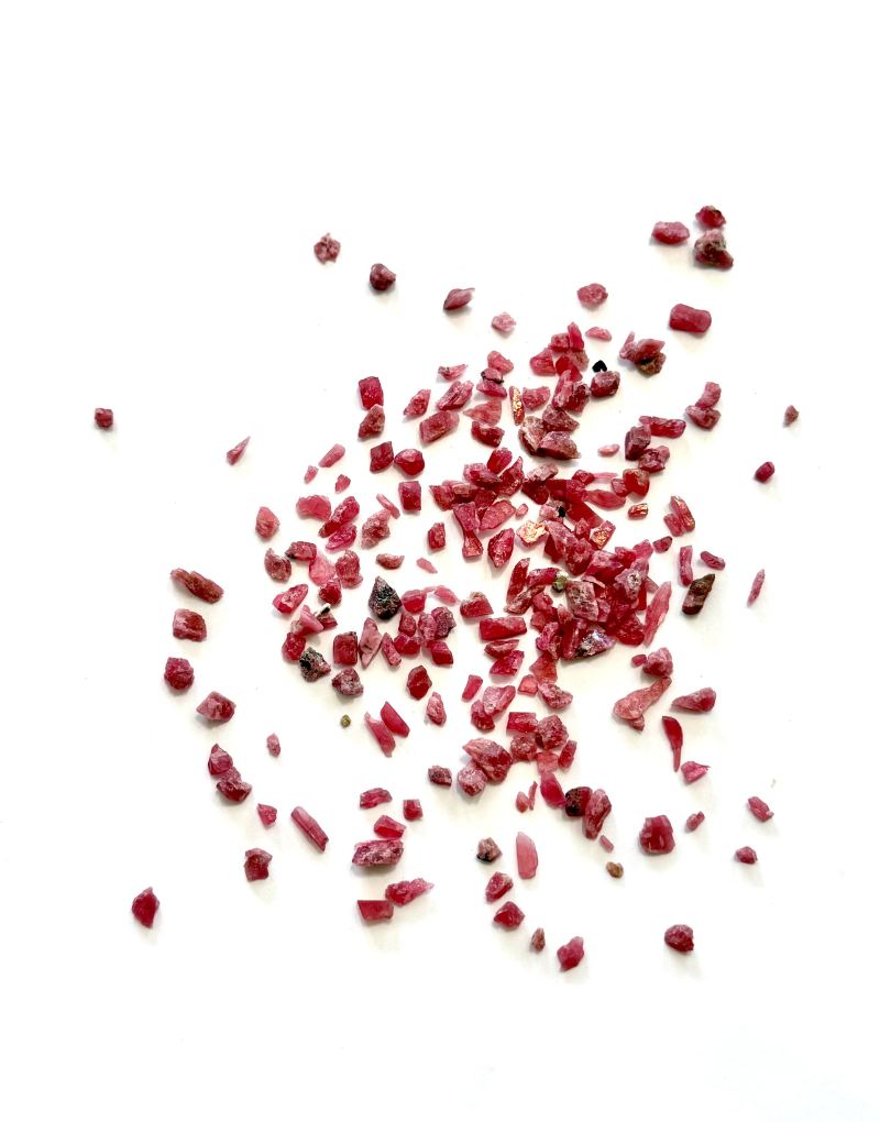 Rhodonite - Raw Chips (XXS)