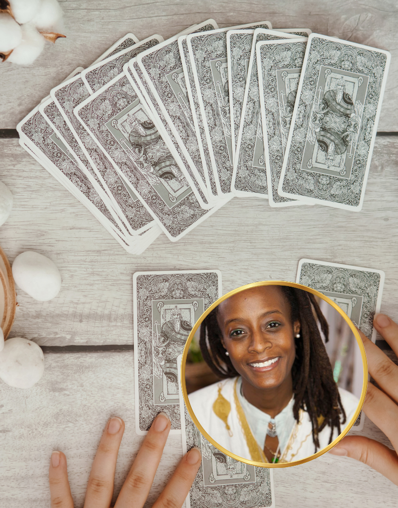 Mini Tarot Readings w/ Nicole Angela Nov 30th
