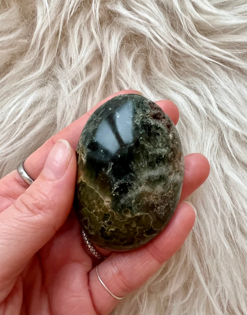 OCEAN JASPER PALM STONE