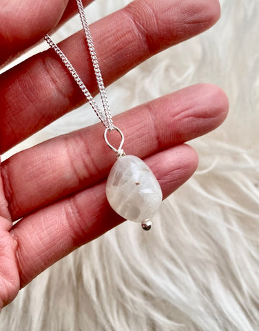 MOONSTONE PENDANT