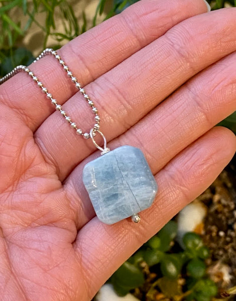 AQUAMARINE PENDANT - SQUARE