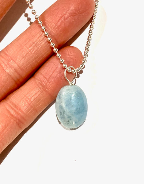 AQUAMARINE PENDANT - OVAL