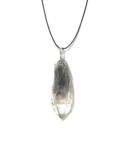 QUARTZ - TIBETAN PENDANT - D.T. POINT
