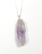 Amegreen Raw Pendant