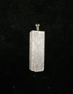 SELENITE PENDANT - RAW